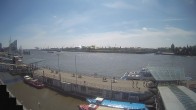Archiv Foto Webcam Hamburg: Landungsbrücken 11:00
