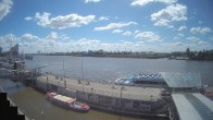 Archiv Foto Webcam Hamburg: Landungsbrücken 12:00