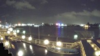 Archiv Foto Webcam Hamburg: Landungsbrücken 01:00