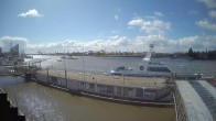 Archiv Foto Webcam Hamburg: Landungsbrücken 09:00