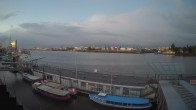 Archiv Foto Webcam Hamburg: Landungsbrücken 03:00
