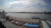 Archived image Webcam Hamburg: Cargo bridges 09:00
