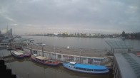 Archiv Foto Webcam Hamburg: Landungsbrücken 12:00