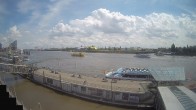 Archiv Foto Webcam Hamburg: Landungsbrücken 13:00