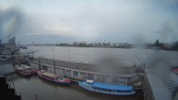 Archiv Foto Webcam Hamburg: Landungsbrücken 06:00