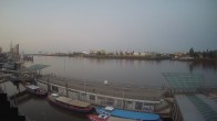 Archiv Foto Webcam Hamburg: Landungsbrücken 03:00