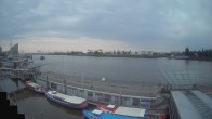Archiv Foto Webcam Hamburg: Landungsbrücken 05:00