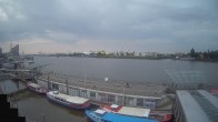Archiv Foto Webcam Hamburg: Landungsbrücken 06:00