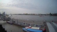 Archiv Foto Webcam Hamburg: Landungsbrücken 07:00
