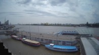 Archiv Foto Webcam Hamburg: Landungsbrücken 11:00