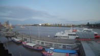 Archiv Foto Webcam Hamburg: Landungsbrücken 19:00