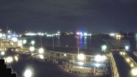 Archived image Webcam Hamburg: Cargo bridges 23:00