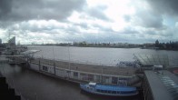 Archived image Webcam Hamburg: Cargo bridges 09:00