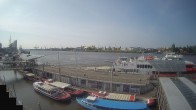 Archiv Foto Webcam Hamburg: Landungsbrücken 07:00