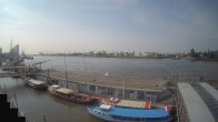 Archiv Foto Webcam Hamburg: Landungsbrücken 07:00