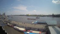 Archiv Foto Webcam Hamburg: Landungsbrücken 13:00