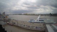 Archiv Foto Webcam Hamburg: Landungsbrücken 13:00