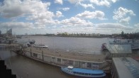 Archiv Foto Webcam Hamburg: Landungsbrücken 13:00