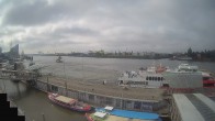 Archiv Foto Webcam Hamburg: Landungsbrücken 07:00