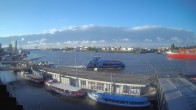 Archiv Foto Webcam Hamburg: Landungsbrücken 05:00