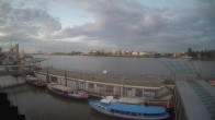 Archiv Foto Webcam Hamburg: Landungsbrücken 03:00