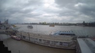 Archiv Foto Webcam Hamburg: Landungsbrücken 13:00