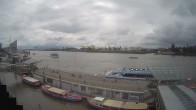 Archiv Foto Webcam Hamburg: Landungsbrücken 11:00