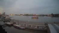 Archived image Webcam Hamburg: Cargo bridges 03:00