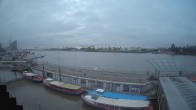 Archiv Foto Webcam Hamburg: Landungsbrücken 05:00