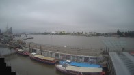 Archiv Foto Webcam Hamburg: Landungsbrücken 06:00
