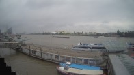 Archiv Foto Webcam Hamburg: Landungsbrücken 11:00
