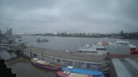 Archived image Webcam Hamburg: Cargo bridges 07:00