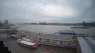 Archiv Foto Webcam Hamburg: Landungsbrücken 09:00