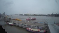 Archiv Foto Webcam Hamburg: Landungsbrücken 15:00