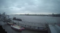 Archiv Foto Webcam Hamburg: Landungsbrücken 07:00