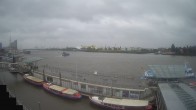 Archiv Foto Webcam Hamburg: Landungsbrücken 09:00