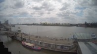 Archiv Foto Webcam Hamburg: Landungsbrücken 11:00