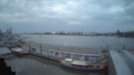 Archiv Foto Webcam Hamburg: Landungsbrücken 05:00