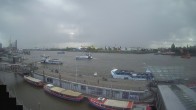 Archiv Foto Webcam Hamburg: Landungsbrücken 13:00