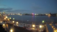 Archived image Webcam Hamburg: Cargo bridges 03:00