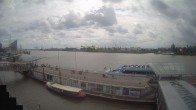 Archived image Webcam Hamburg: Cargo bridges 11:00