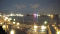 Archiv Foto Webcam Hamburg: Landungsbrücken 03:00