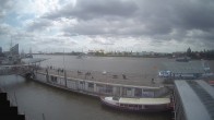 Archiv Foto Webcam Hamburg: Landungsbrücken 11:00