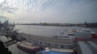 Archiv Foto Webcam Hamburg: Landungsbrücken 07:00
