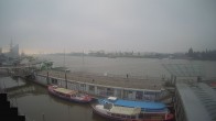 Archived image Webcam Hamburg: Cargo bridges 06:00