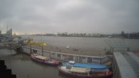 Archiv Foto Webcam Hamburg: Landungsbrücken 07:00