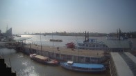 Archiv Foto Webcam Hamburg: Landungsbrücken 09:00