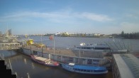 Archiv Foto Webcam Hamburg: Landungsbrücken 17:00