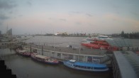 Archiv Foto Webcam Hamburg: Landungsbrücken 19:00