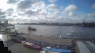 Archiv Foto Webcam Hamburg: Landungsbrücken 07:00